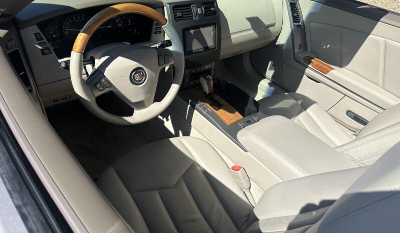 								2005 Cadillac XLR full									