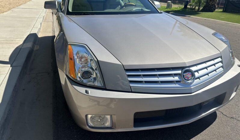 								2005 Cadillac XLR full									