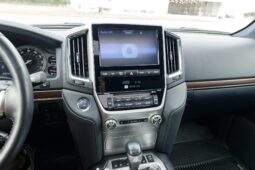 										2021 Toyota Land Cruiser URJ200 Heritage Edition full									