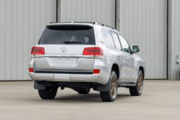 										2021 Toyota Land Cruiser URJ200 Heritage Edition full									