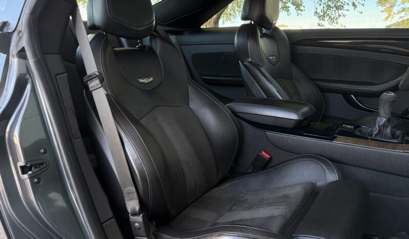 								2013 Cadillac CTS-V Coupe 6-Speed full									