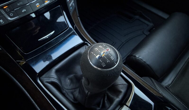 								2013 Cadillac CTS-V Coupe 6-Speed full									