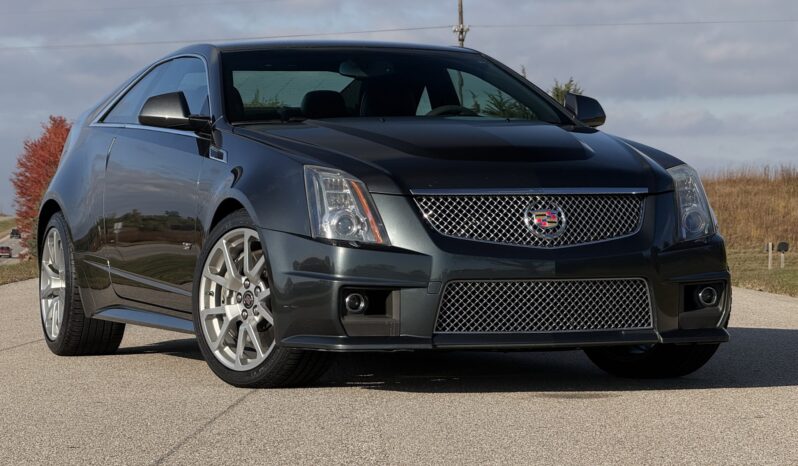 								2013 Cadillac CTS-V Coupe 6-Speed full									