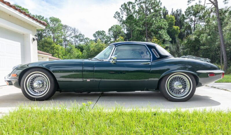 								1974 Jaguar E-Type Series III Roadster V12 full									