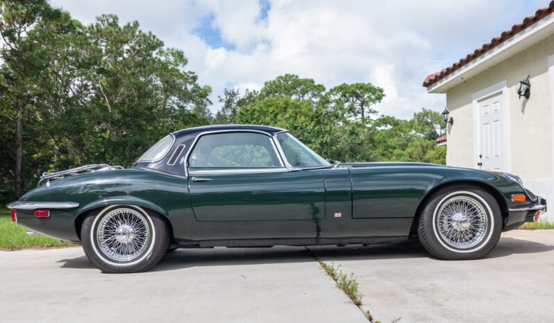 								1974 Jaguar E-Type Series III Roadster V12 full									