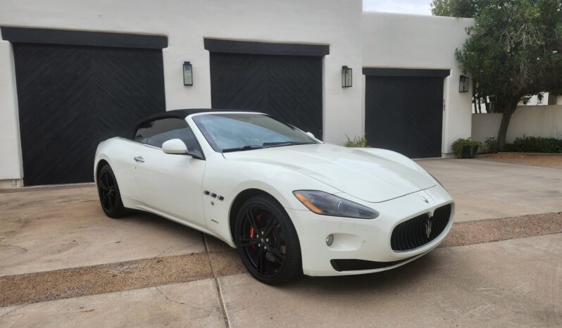 								2011 Maserati GranTurismo Convertible full									