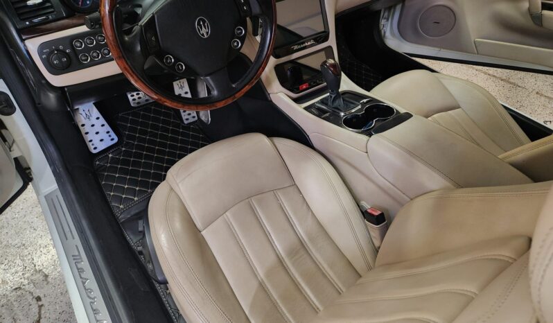 								2011 Maserati GranTurismo Convertible full									