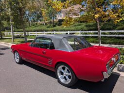 										1966 Ford Mustang Convertible 289 full									