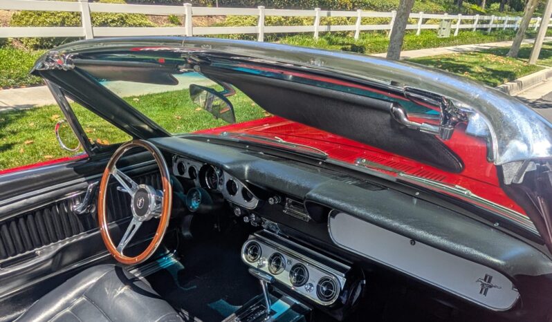 								1966 Ford Mustang Convertible 289 full									