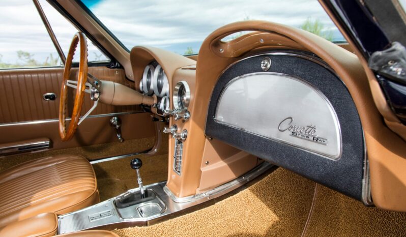 								1963 Chevrolet Corvette Split-Window Coupe 4-Speed full									