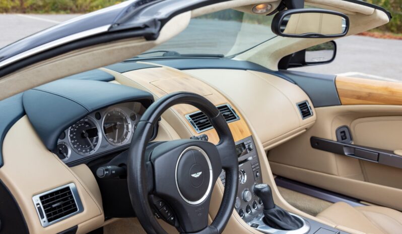 								2007 Aston Martin DB9 Volante 6-Speed full									