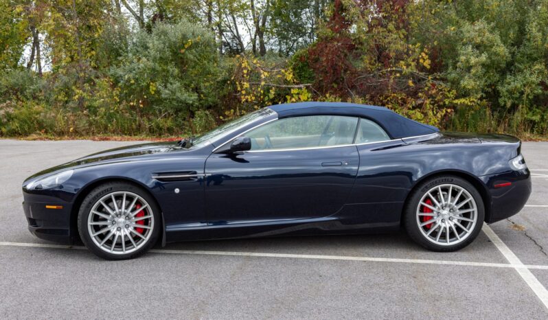 								2007 Aston Martin DB9 Volante 6-Speed full									