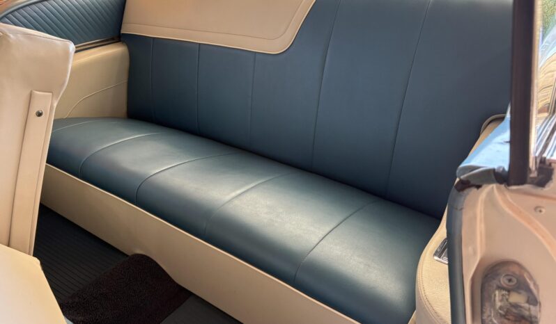 								1957 Pontiac Star Chief Custom Catalina 2-Door Hardtop full									