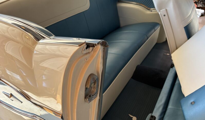 								1957 Pontiac Star Chief Custom Catalina 2-Door Hardtop full									