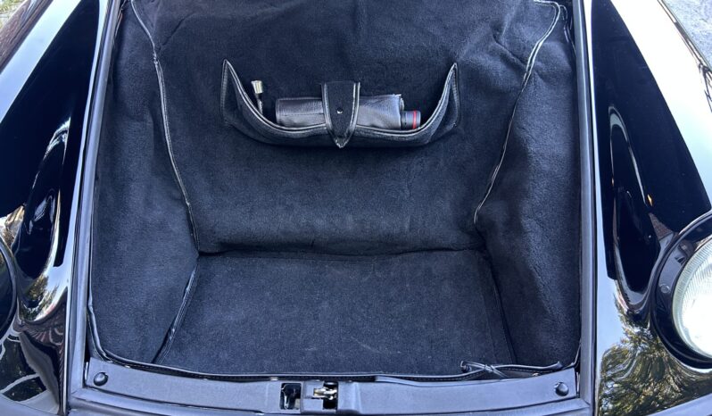 								1992 Porsche 911 Carrera 2 Cabriolet 5-Speed full									