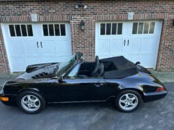 										1992 Porsche 911 Carrera 2 Cabriolet 5-Speed full									