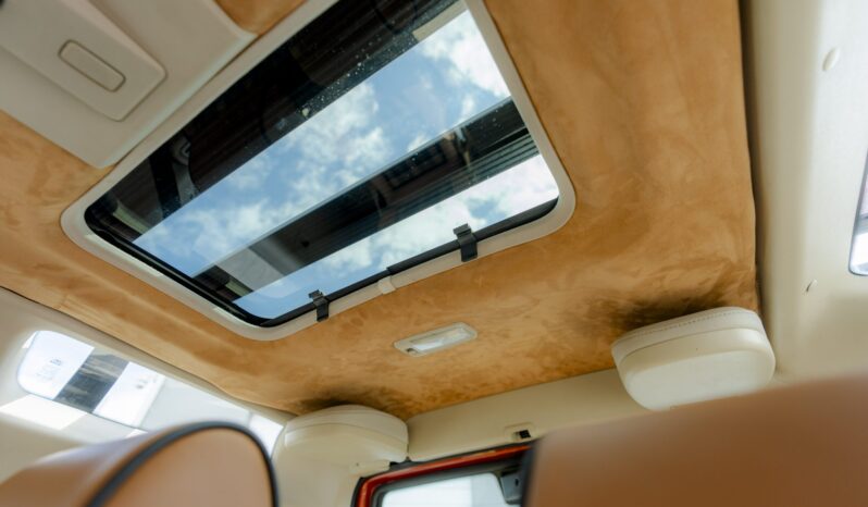 								1999 Land Rover Discovery II SE7 full									