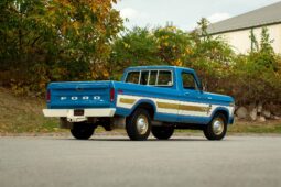 										1976 Ford F-250 Custom Bicentennial full									