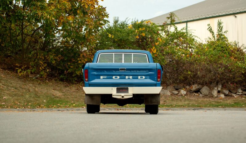								1976 Ford F-250 Custom Bicentennial full									