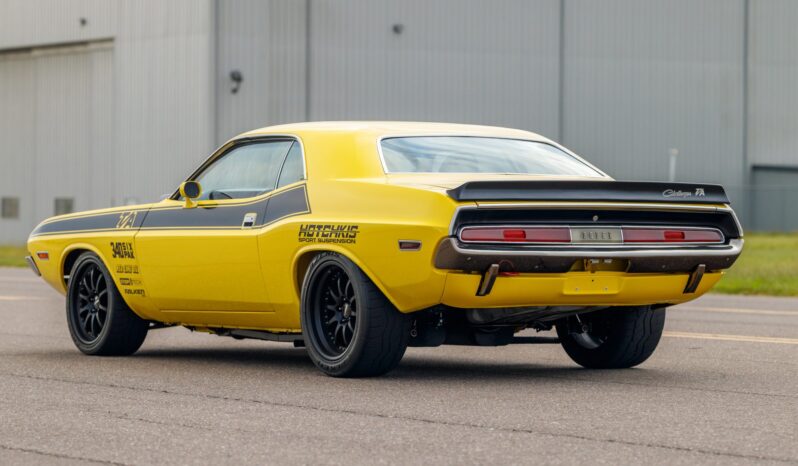 								1970 Dodge Challenger 340 Six Pack 5-Speed full									