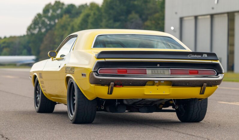 								1970 Dodge Challenger 340 Six Pack 5-Speed full									