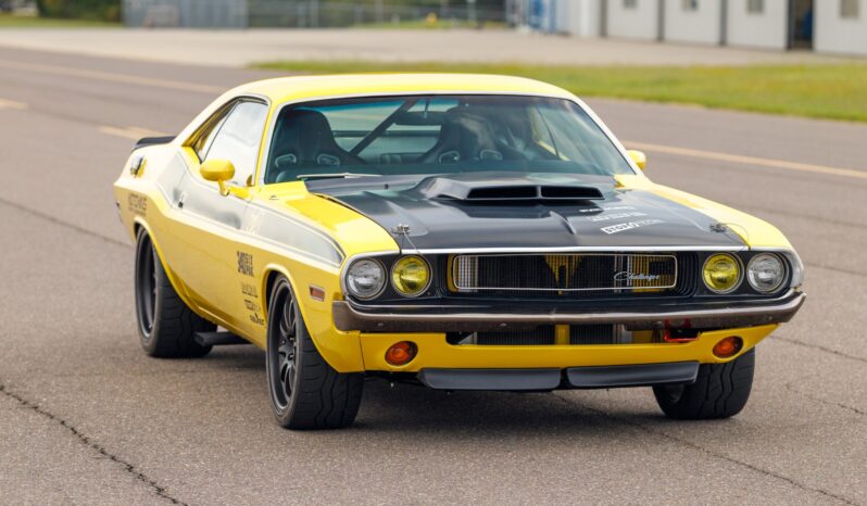 								1970 Dodge Challenger 340 Six Pack 5-Speed full									