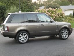 										2012 Land Rover Range Rover HSE Luxury full									