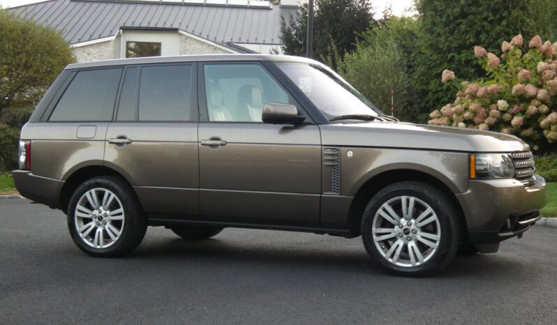 								2012 Land Rover Range Rover HSE Luxury full									