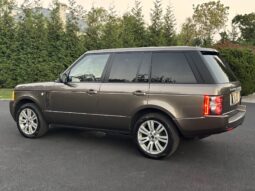 										2012 Land Rover Range Rover HSE Luxury full									