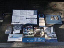 										2012 Land Rover Range Rover HSE Luxury full									