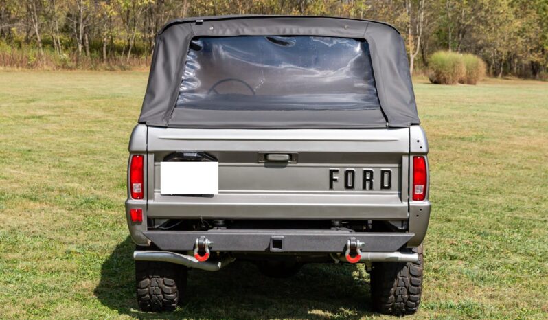 								1974 Ford Bronco 302 5-Speed full									