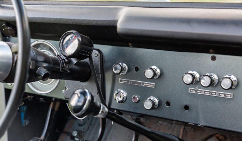 								1974 Ford Bronco 302 5-Speed full									