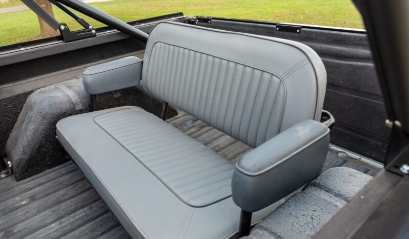 								1974 Ford Bronco 302 5-Speed full									