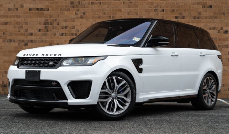 								2016 Land Rover Range Rover Sport SVR full									