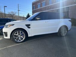 										2016 Land Rover Range Rover Sport SVR full									