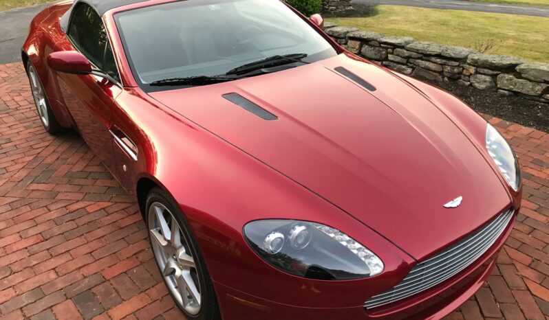 								2007 Aston Martin V8 Vantage Volante full									