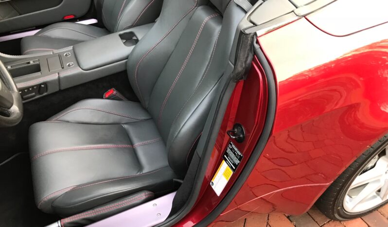 								2007 Aston Martin V8 Vantage Volante full									