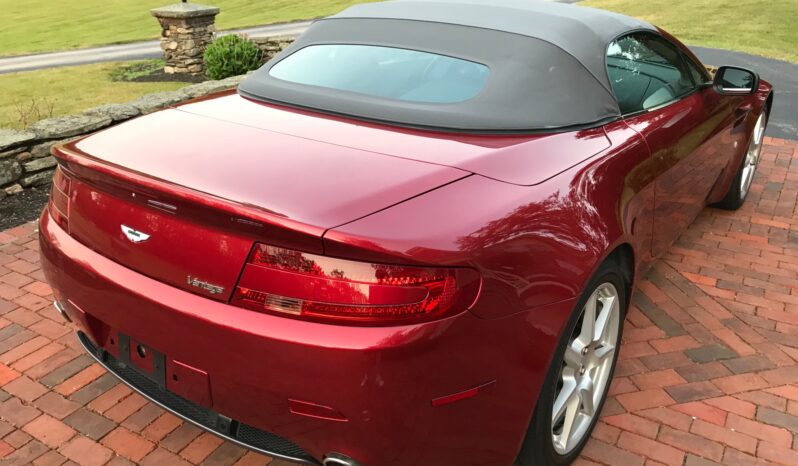 								2007 Aston Martin V8 Vantage Volante full									
