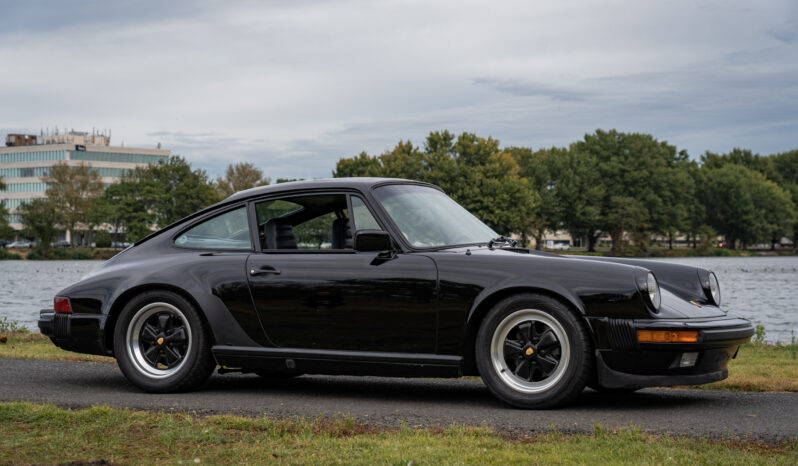								1984 Porsche 911 Carrera Coupe full									