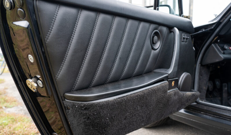 								1984 Porsche 911 Carrera Coupe full									