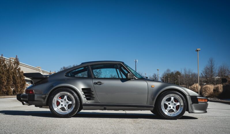 								1984 Porsche 911 Turbo Slant Nose full									