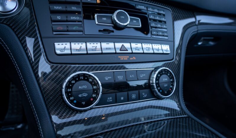 								2013 Mercedes-Benz SL63 AMG P30 Performance Package full									