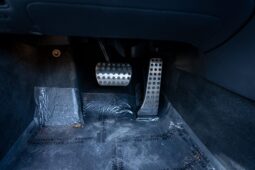 										2013 Mercedes-Benz SL63 AMG P30 Performance Package full									