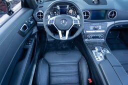 										2013 Mercedes-Benz SL63 AMG P30 Performance Package full									