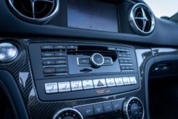 										2013 Mercedes-Benz SL63 AMG P30 Performance Package full									