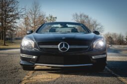 										2013 Mercedes-Benz SL63 AMG P30 Performance Package full									