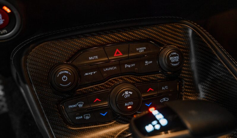 								2022 Dodge Challenger SRT Super Stock full									