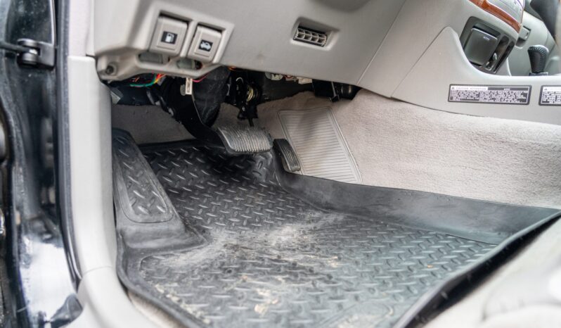 								2006 Lexus LX470 full									