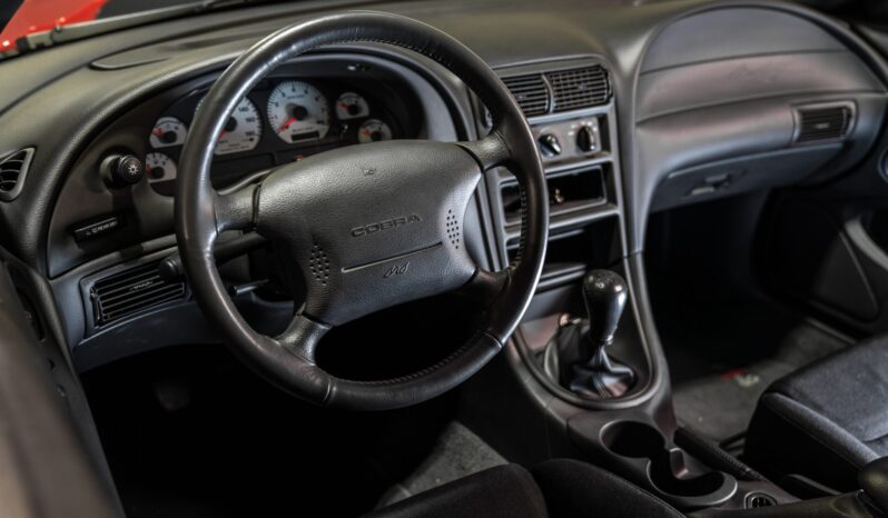 								2000 Ford Mustang SVT Cobra R full									