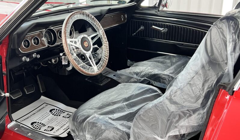 								1966 Ford Mustang Fastback 289 4-Speed full									